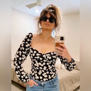Reformation Reign Top Daisy Chain Black Floral Long Sleeve Sweetheart 0